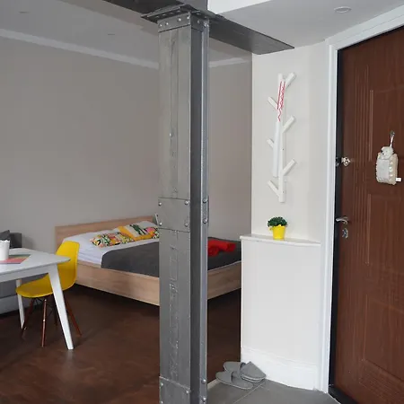 Sunny In The Center Of Апартаменты